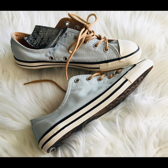converse dainty sizing